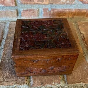 India Arts Intricate Carved Floral Wood Trinket Box Made in India